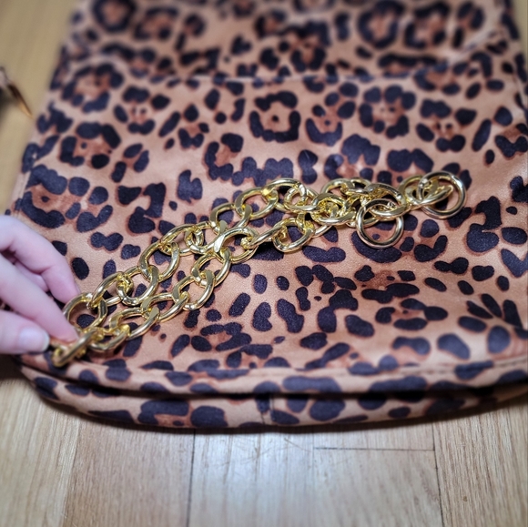 *New* Ah dorned leopard print bag set - Picture 2 of 8